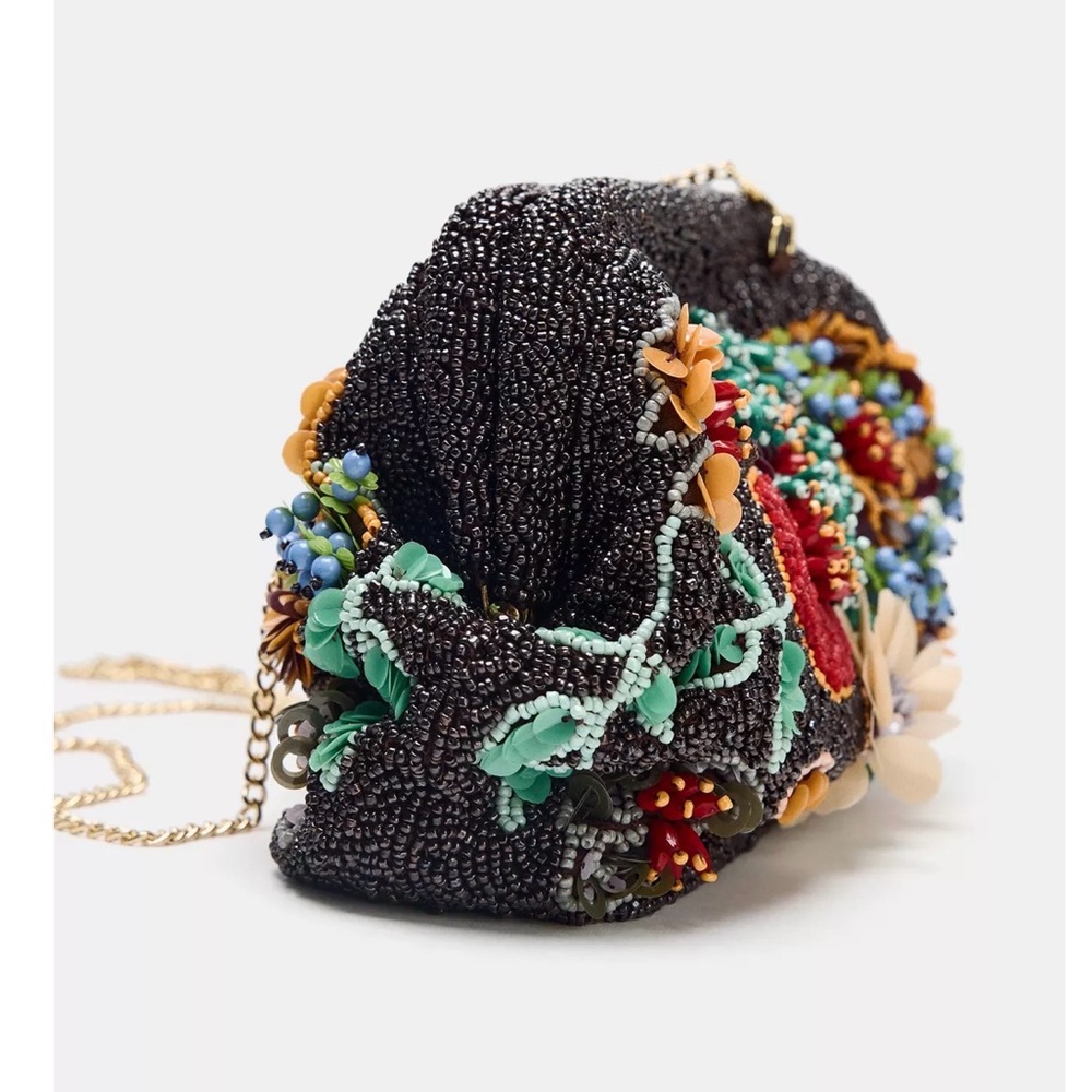 Zara adorable Beaded Chain Shoulder Bag Purse in Multicolor flower detail NEW - Picture 11 of 17